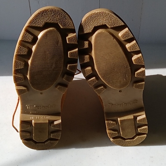 TIMBERLAND Vintage 8 Eye Lace-up Boots - Picture 6 of 9